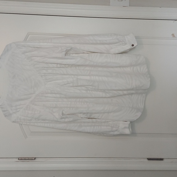 Tunic - Picture 3 of 5